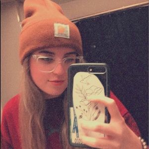 Meet your Posher, Madison